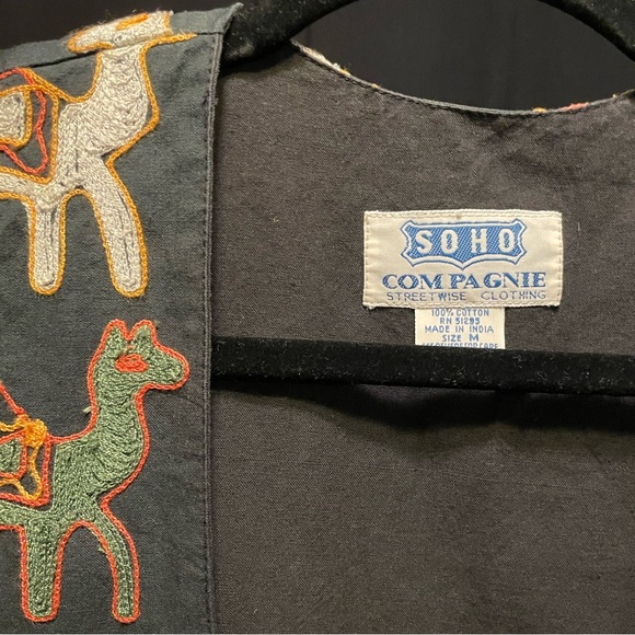 The Cutest Vintage Camel Vest Ever! - Picture 3 of 3